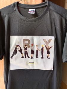 BTS tshirt 💜