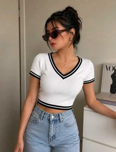 Trendy V-Neck Ribbed Crop Top