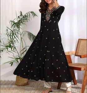 Embroidered Black Kurta
