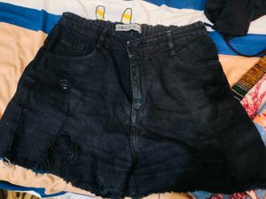 Zara Black Denim Ripped Shorts