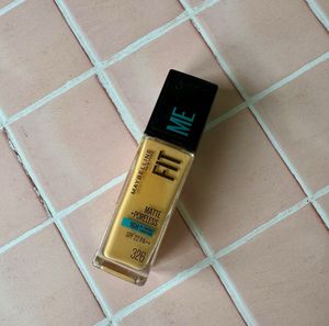 Maybelline Fit Me Matte Foundation