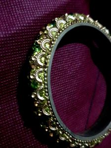 Exquisite Embellished Bangle Bracelet