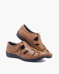 Pierre Cardin leather sandal