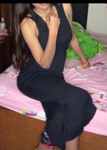 Elegant Black Maxi Dress
