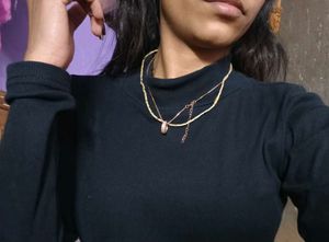 black t shirt