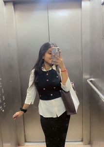 Chic Women's Top