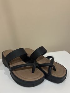 Black Platform Thong Sandals