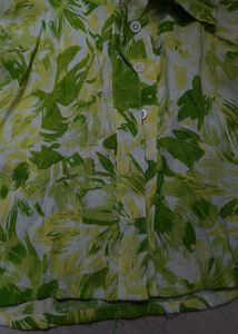 Vibrant Floral Print crop Shirt