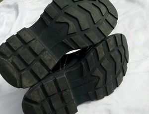 Alexander McQueen Boots 36