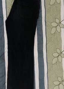 Black Wide-Leg Jeans