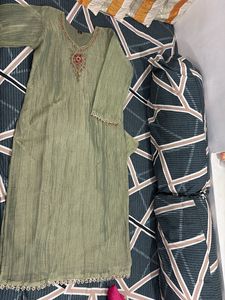 Elegant Green Embroidered Kurta