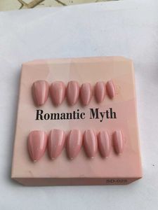 Romantic Myth Pink Almond Press-On Nails