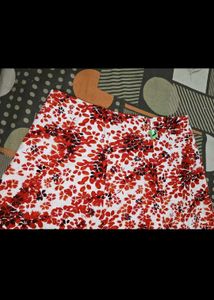 Chic Ruffled Blouse and Floral Skirt Set