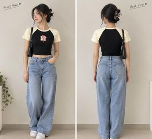 Graphic Print Crop Top