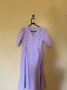 Chic Lavender Button-Up Midi Dress
