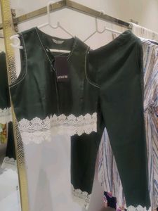 Emerald Green Lace Trim Crop Top