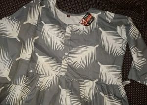 Stylish Grey Leaf Print Kurta