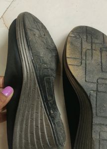 Sandal Used