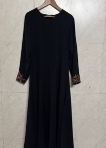 Elegant Black Abaya with Embroidered Sleeves