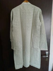 Men Embroidered Kurta Light Green