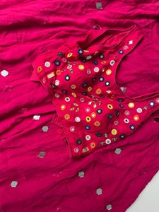 🩷Beautiful Pink Lehenga with Mirror Work🩷 Blouse