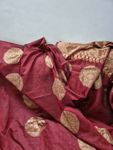 Maroon Banarasi Silk Saree with Gold Motifs