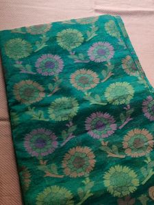 Green Color Saree With Blouse