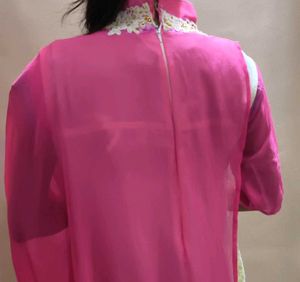 Elegant Pink Kurta with Pearl Embellishments