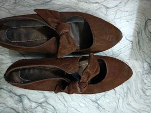 Brown Suede Ballet Flats with Bow Detail