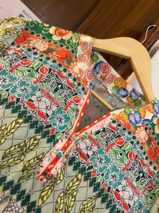 Vibrant Floral Print Kurta