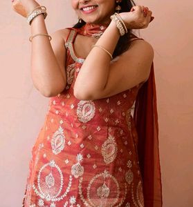 Beautiful Ethnic Kurta Set