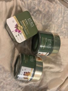 Lotus Botanicals Detan  + Sleeping  + Face packs