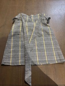 Plaid Mini skirt with belt