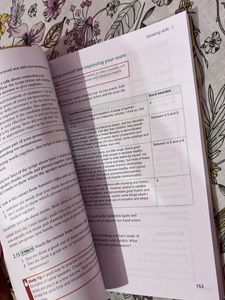 Official Cambridge Guide to IELTS w FREE practi