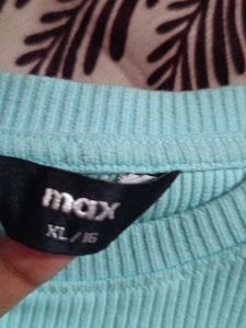 Mint Green Ribbed Knit T-Shirt