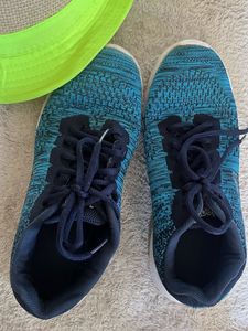 Like New Liberty Leap7x Walking Shoes
