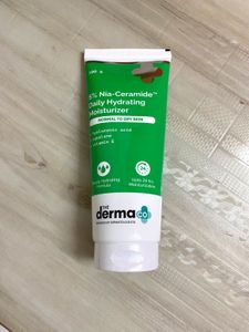The Derma Co. 5% Nia-Ceramide Moisturizer