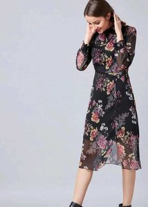 Floral Print Midi Dress 💗🛒