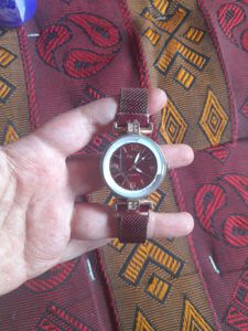 Stylish Women's Watch(not working)
