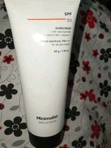 Minimalist Sunscreen SPF 50