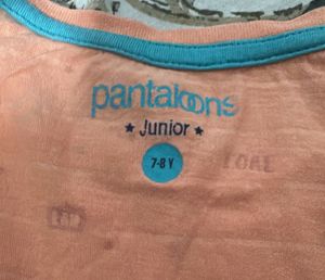girls T-shirt