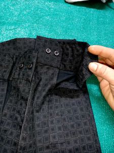 brand New 🆕 👌 Stylish Men's Black Textured Shirt