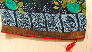 Beautiful Black Floral Print Saree