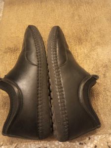 Men's Black Casual Leather Shoes Slip-on