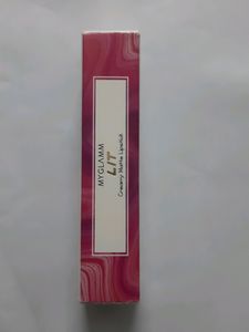 Myglamm LIT Creamy Matte Lipstick