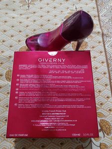 Giverny French Privilege Perfume