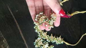 gold plated Kundan Choker Necklace Set with Earrin