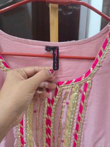 🎉Today only🎉Beautiful Pink Kurta Set