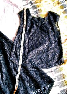 Elegant Black Lace skirt and top 👍