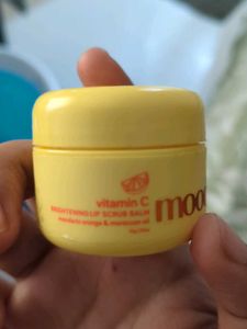 Moody Vitamin C Balm and eyeliner